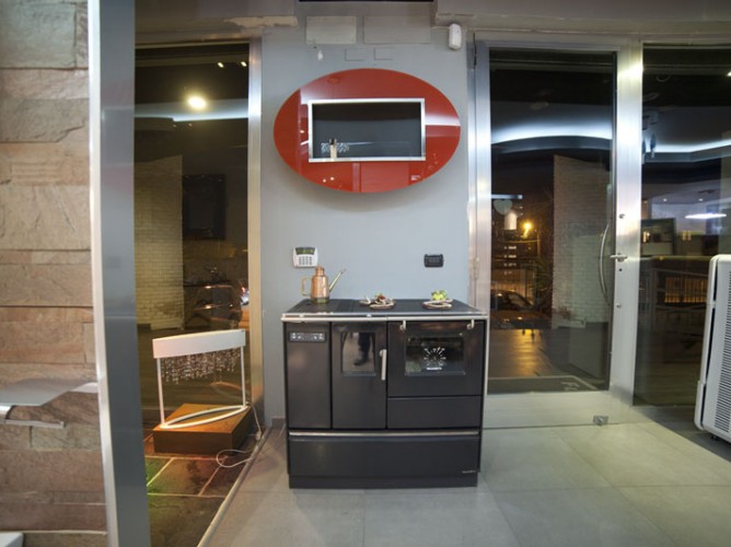 Pallino-home-flavour-arredamento-ceramica-illuminazione-porte-riscaldamenti (30)